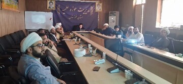 کارگاه «کاربردهای هوش در تبلیغ بین‌الملل» در حوزه علمیه خوزستان برگزار شد