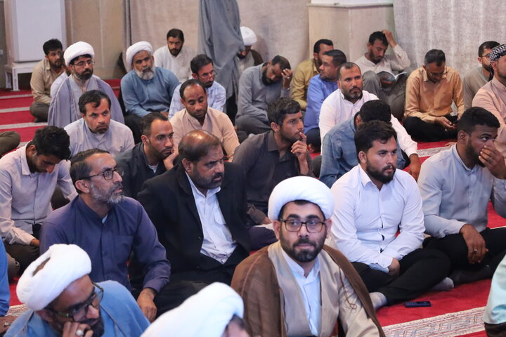 تصاویر/ دیدار معاون امور طلاب و دانش‌آموختگان حوزه های علمیه با مبلغین استان هرمزگان