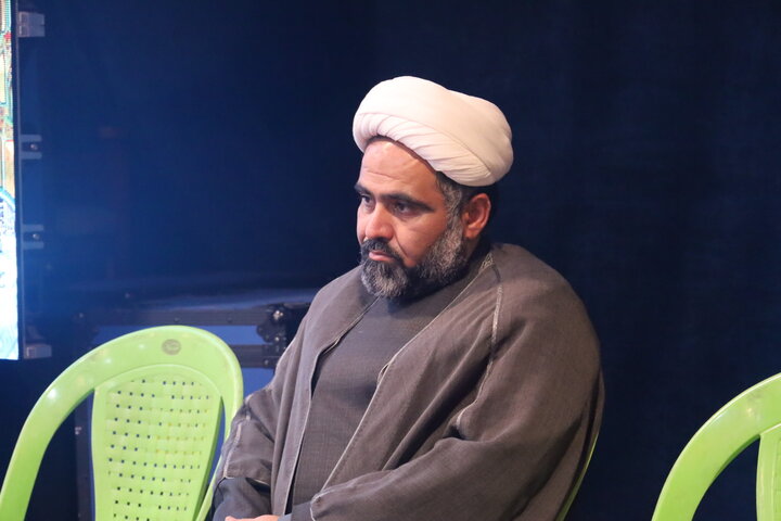 تصاویر/ دیدار معاون امور طلاب و دانش‌آموختگان حوزه های علمیه با طلاب مدرسه علمیه آل البیت (ع) بندرلنگه