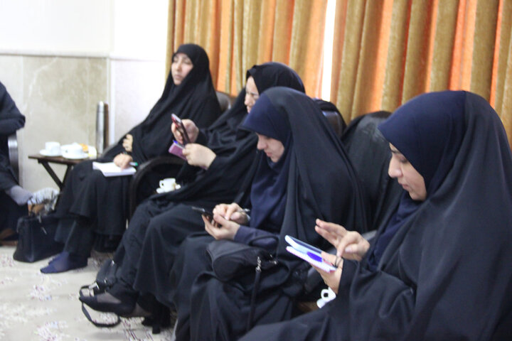 تصاویر / دوره دانش افزایی عفاف وحجاب در حوزه علمیه  قزوین