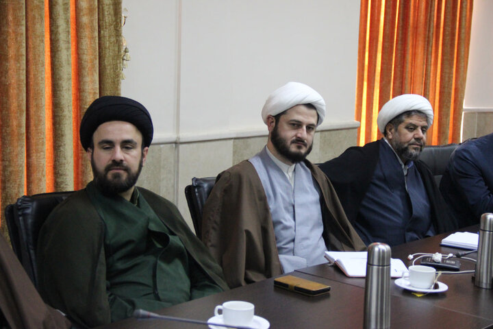 تصاویر / دوره دانش افزایی عفاف وحجاب در حوزه علمیه  قزوین