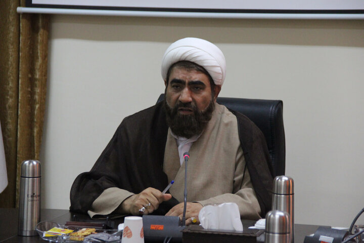 تصاویر / نشست مدیر حوزه علمیه قزوین با مدیران مدارس علمیه استان قزوین