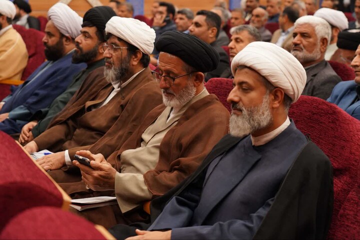 تصاویر/ همایش ترویجی تکریمی کارگزاران زکات در بوشهر