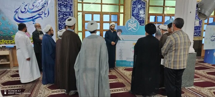 تصاویر/ برپایی نمایشگاه زندگی با آیه‌ها در دشتستان
