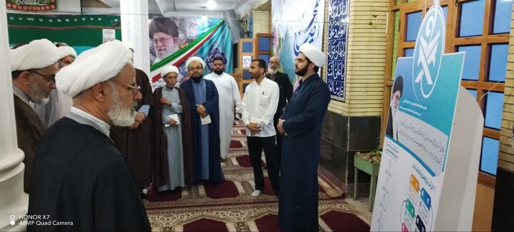 تصاویر/ برپایی نمایشگاه زندگی با آیه‌ها در دشتستان