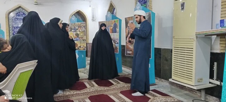 تصاویر/ برپایی نمایشگاه زندگی با آیه‌ها در دشتستان