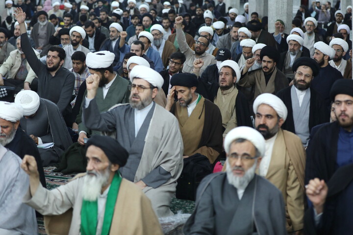 تصاویر/ نشست صمیمی مدیر حوزه‌های علمیه با اساتید، طلاب و مبلغان