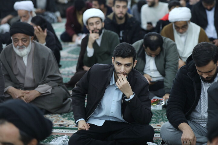 تصاویر/ نشست صمیمی مدیر حوزه‌های علمیه با اساتید، طلاب و مبلغان