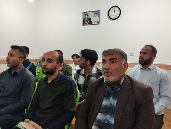 تصاویر/ قرار هفتگی درس هایی از قرآن در سعدآباد