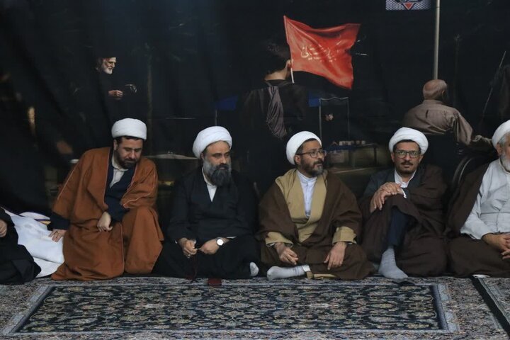 تصاویر/نشست مجمع روحانیون شهر اراک،با حضور مدیرکل تبلیغات اسلامی استان مرکزی