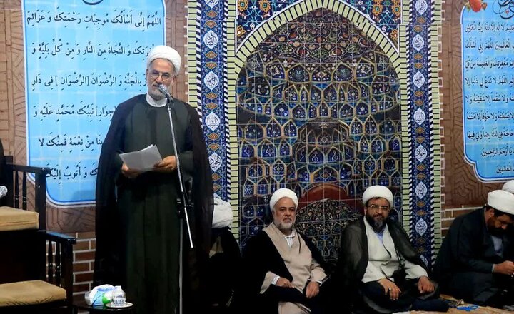 تصاویر/نشست مجمع روحانیون شهر اراک،با حضور مدیرکل تبلیغات اسلامی استان مرکزی
