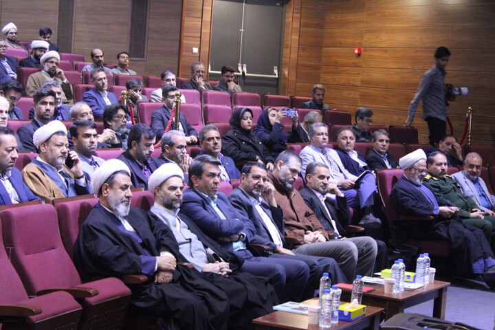 تصاویر/ اختتامیه پنجمین دوره جشنواره «رسانه و عدالت»   استان کرمان