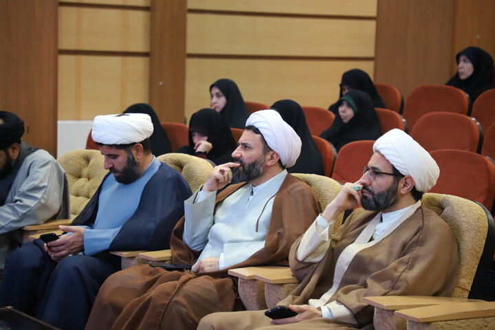 تصاویر/ همایش مبلغان اعزامی ماه مبارک رمضان در سنندج