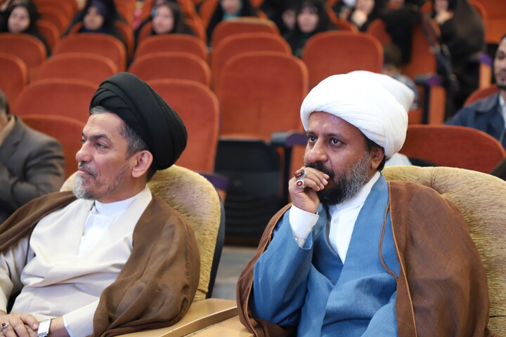 تصاویر/ همایش مبلغان اعزامی ماه مبارک رمضان در سنندج