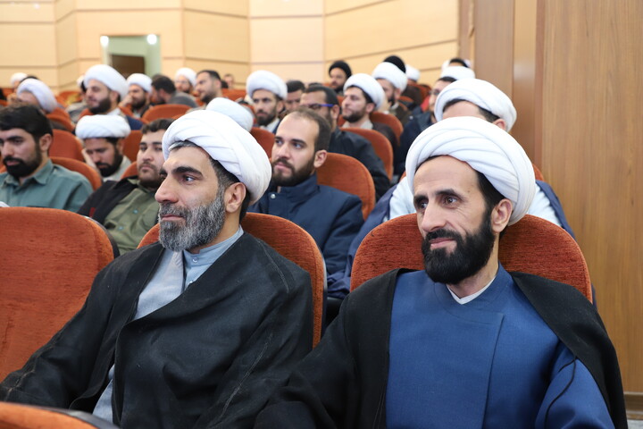 تصاویر/ همایش مبلغان اعزامی ماه مبارک رمضان در سنندج