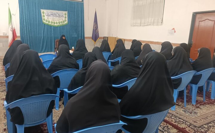 تصاویر/ حضور معاونین حوزه علمیه خواهران استان کرمان در مدارس علمیه بیاض و کشکوئیه