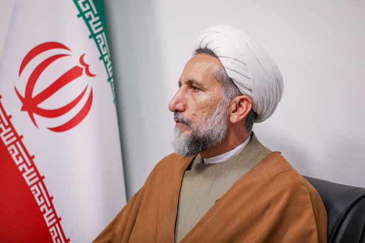 تصاویر / دیدار  نماینده ولی‌فقیه در جمعیت هلال احمر جمهوری اسلامی ایران، با امام جمعه قزوین