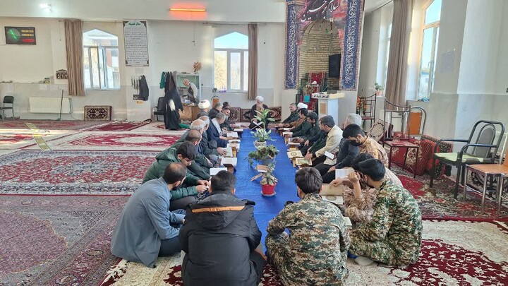 تصاویر / حضور امام جمعه اسدآباد در آیین غبارروبی مساجد