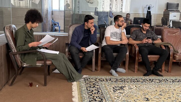 مناظره طلاب حوزه علمیه امام حسن مجتبی(ع) و دانشجویان دانشگاه آزاد اسلامی واحد رفسنجان؛ عکس: امیرسجاد کهنوجی.