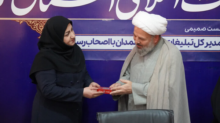 تصاویر / نشست خبری مدیر کل تبلیغات اسلامی همدان