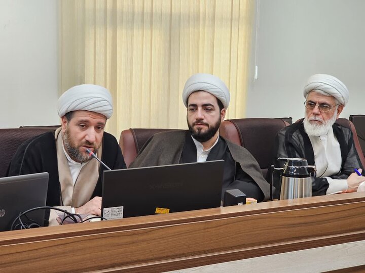 تصاویر/نشست حلقه‌های صالحین در کردستان