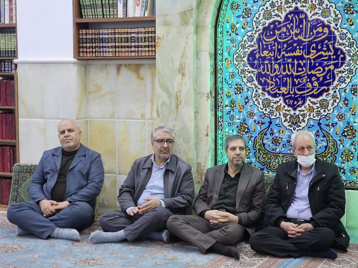تصاویر/مراسم گرامیداشت چهلمین روز شهادت جمعی از هموطنان و حافظان امنیت در مهدیه سنندج