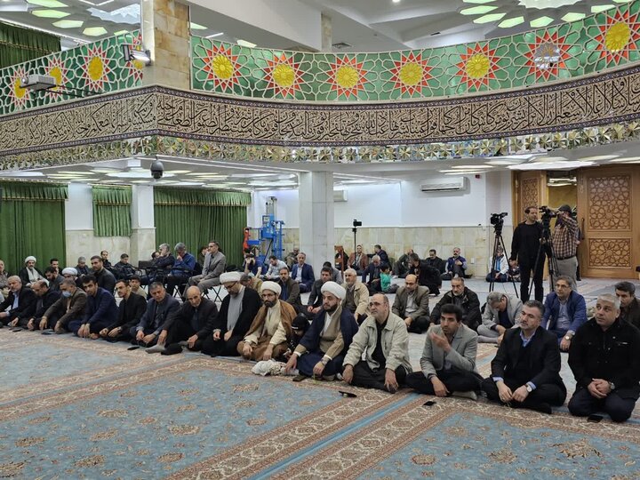 تصاویر/مراسم گرامیداشت چهلمین روز شهادت جمعی از هموطنان و حافظان امنیت در مهدیه سنندج