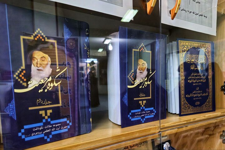 تصاویر/ برگزاری نمایشگاه آثار انجمن اصول فقه حوزه