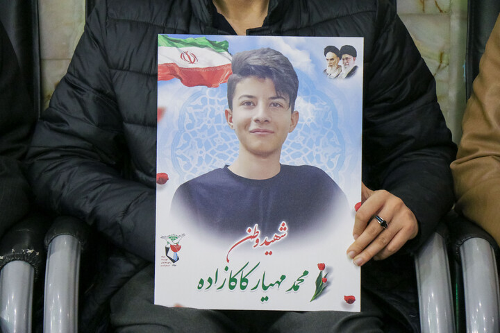 تصاویر/ مراسم اربعین شهدای حوادث تروریستی اخیر در حرم حضرت معصومه س