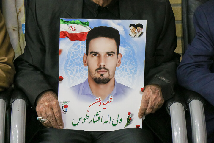 تصاویر/ مراسم اربعین شهدای حوادث تروریستی اخیر در حرم حضرت معصومه س