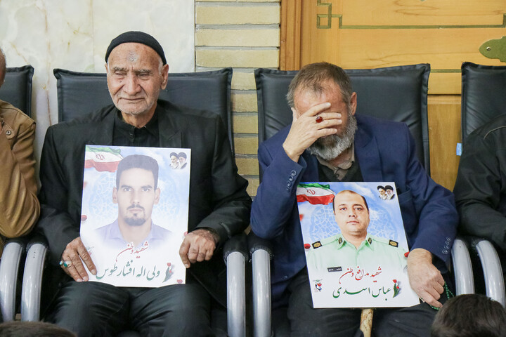 تصاویر/ مراسم اربعین شهدای حوادث تروریستی اخیر در حرم حضرت معصومه س