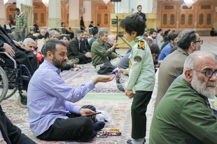 تصاویر/ مراسم اربعین شهدای حوادث تروریستی اخیر در حرم حضرت معصومه س