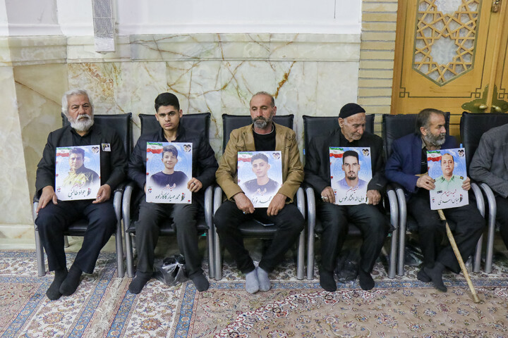 تصاویر/ مراسم اربعین شهدای حوادث تروریستی اخیر در حرم حضرت معصومه س