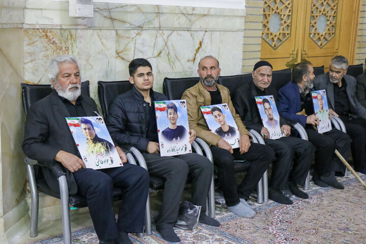 تصاویر/ مراسم اربعین شهدای حوادث تروریستی اخیر در حرم حضرت معصومه س