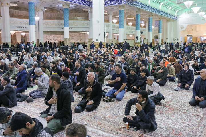 تصاویر/ مراسم اربعین شهدای حوادث تروریستی اخیر در حرم حضرت معصومه س