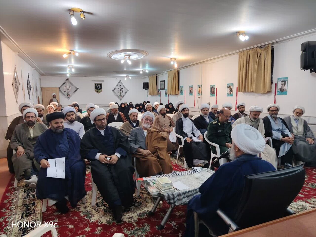 همایش طلاب و روحانیون شهرستان آران وبیدگل برگزار شد