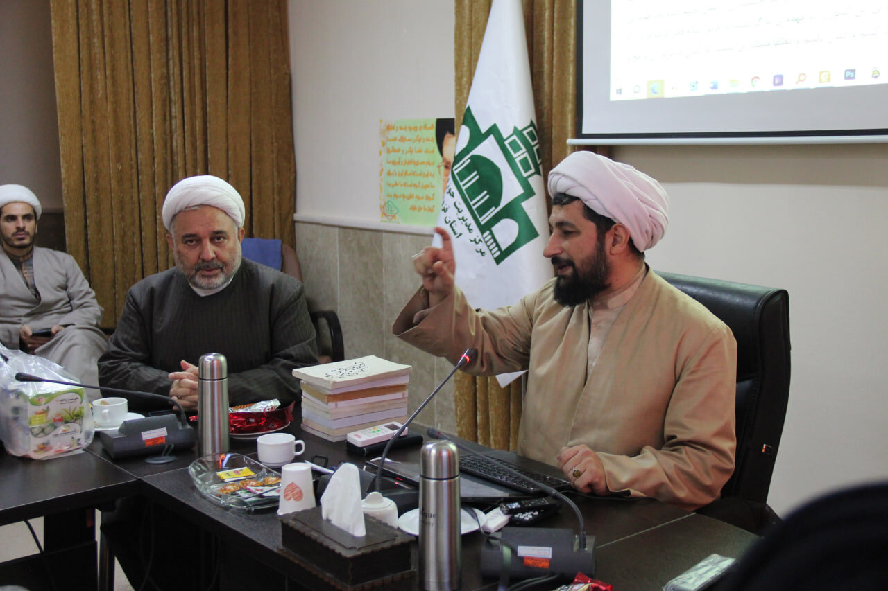 تصاویر / دوره دانش افزایی عفاف و حجاب در حوزه علمیه  قزوین