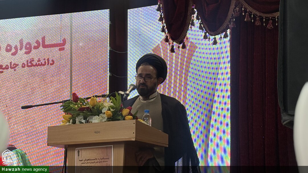 شهادت، بالاترین مقام افتخار انسان در پیشگاه الهی است