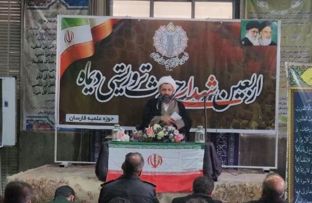 حضور گسترده مردم فتنه دشمن را خنثی کرد