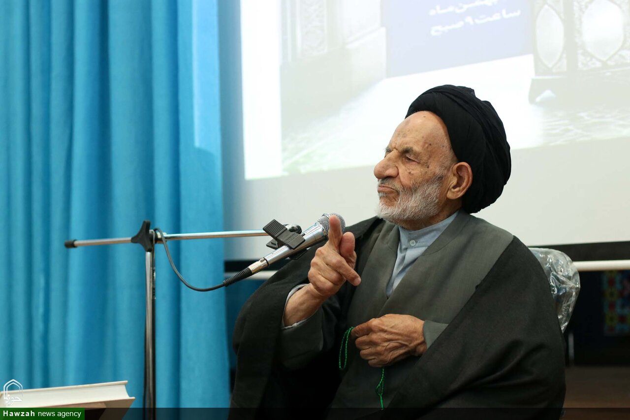 مبلغان، ناجیان غریق فتنه‌های آخرالزمان هستند