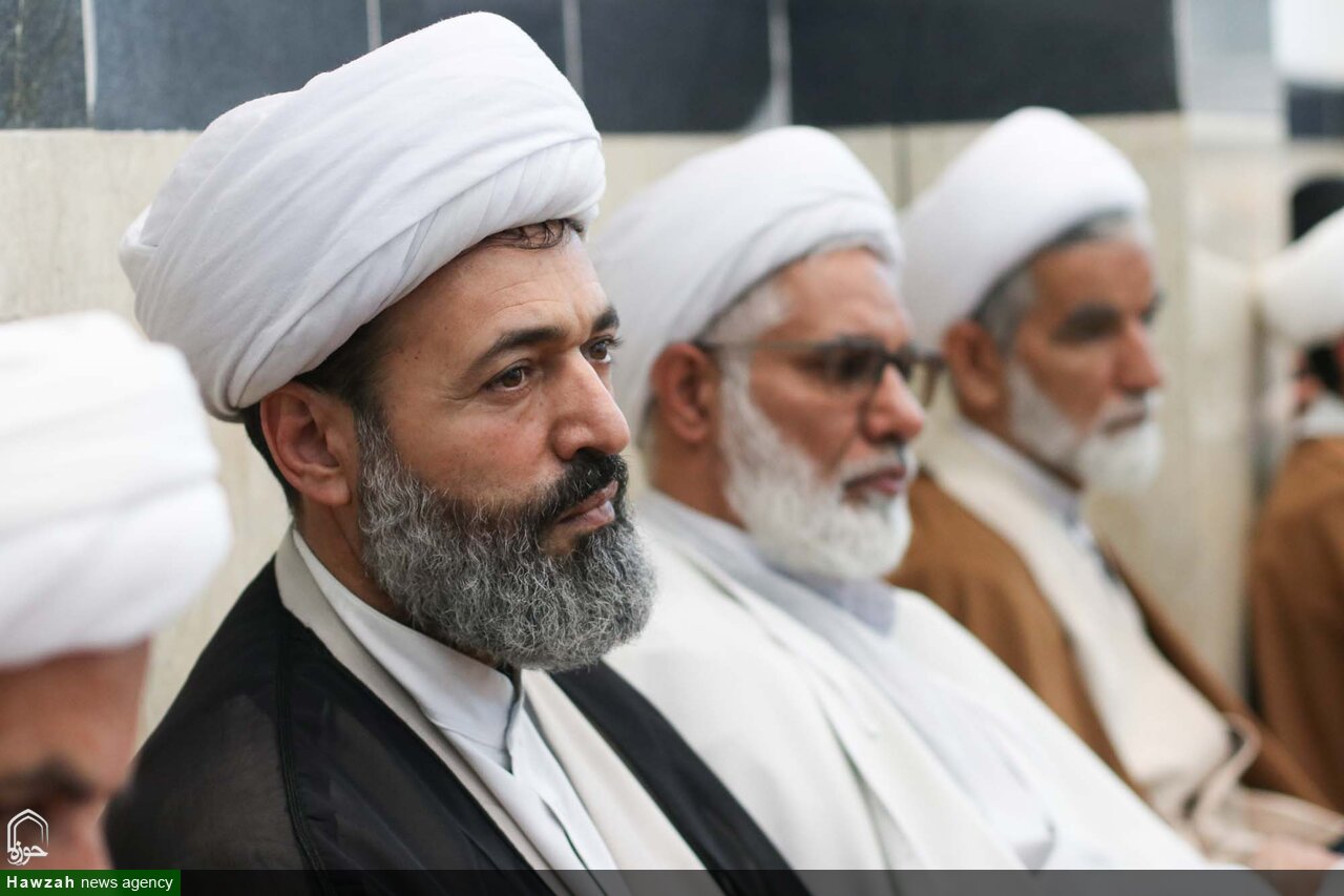 مبلغان، ناجیان غریق فتنه‌های آخرالزمان هستند