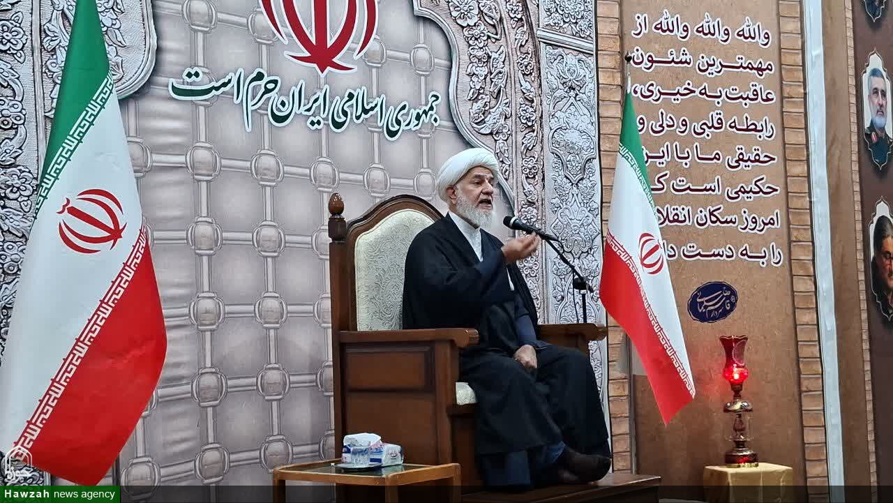 یادواره سیصد شهید شهرستان فامنین