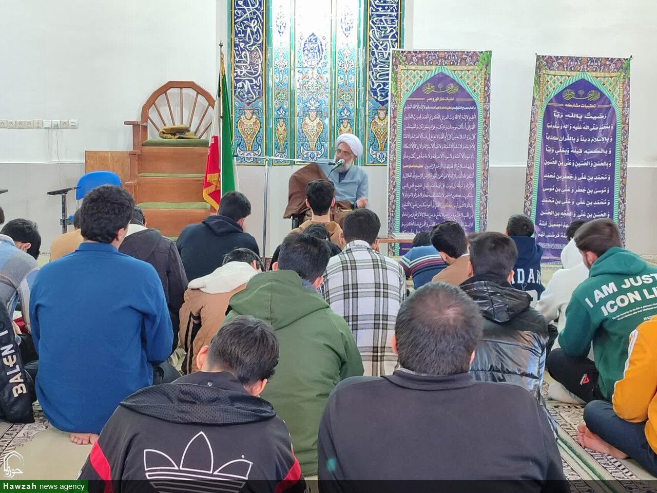 معیار قبولی اعمال، اخلاص و عشق در عبادت است+تصاویر