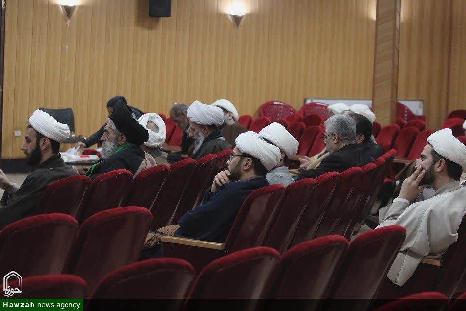 گردهمایی ائمه جماعات شهر همدان