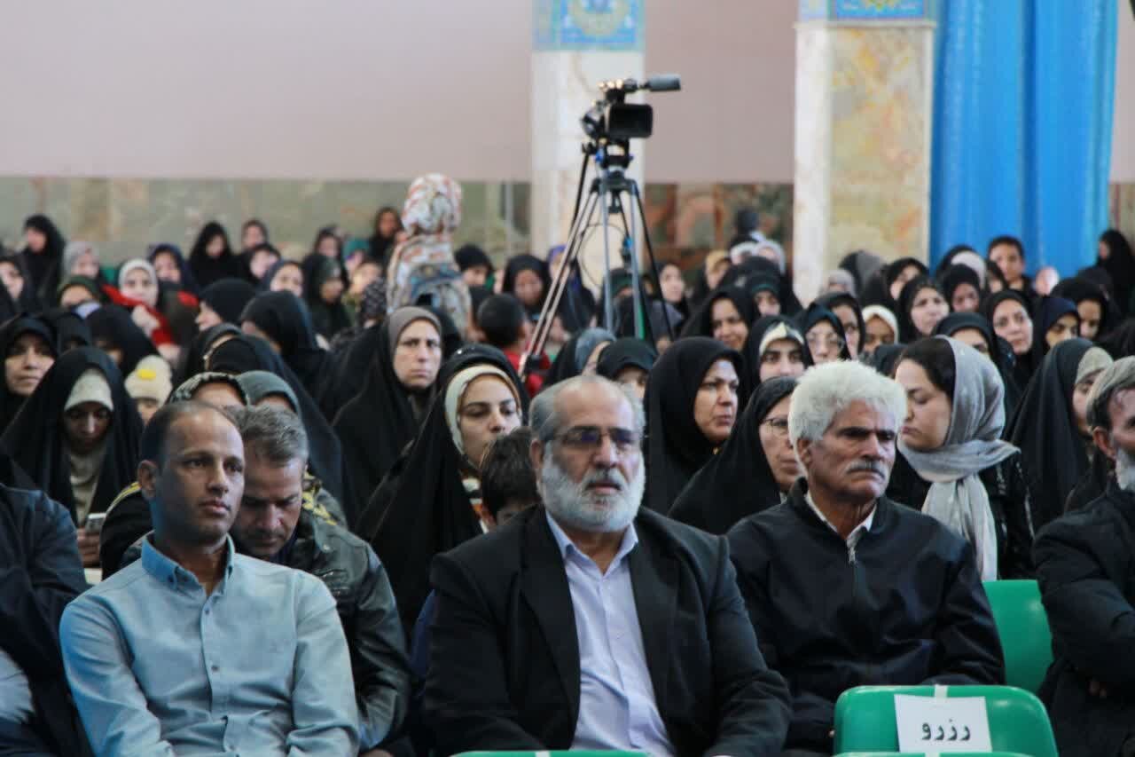 معرفی برگزیدگان دهمین دوره مسابقه ملی حفظ قرآن «سرچشمه» در رفسنجان