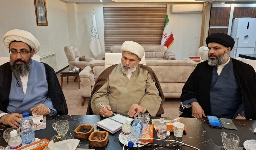 نشست هم‌اندیشی مدیران تبلیغ شهرستان یزد با حجت‌الاسلام والمسلمین رفیعی برگزار شد+تصاویر