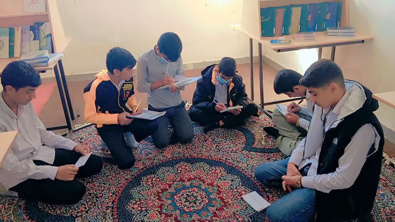 برگزاری مسابقات قرآنی دانش‌آموزی با میزبانی حوزه علمیه ریگان
