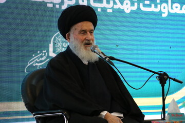 قدر نعمت‌های الهی و عمر را بدانیم