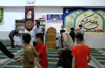 فیلم| غبارروبی مسجد امام حسن عسکری(ع) برازجان