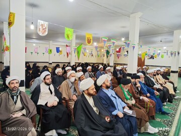 همایش مبلغین خواهر و برادر تویسرکان با تأکید بر جهاد تبیین برگزار شد+تصاویر